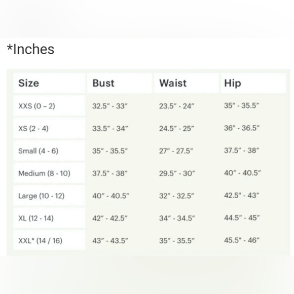 Dress the Population Melina Lace Gold & Ivory Maxi Dress - Picture 13 of 14